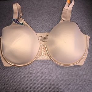 NWT Vanity Fair Bra